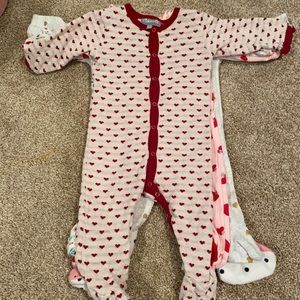 5 baby girl footie pajamas size 6M